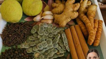 How Can a Simple Garlic and Lemon Infusion Support Your Daily Eye Comfort and Wellness?